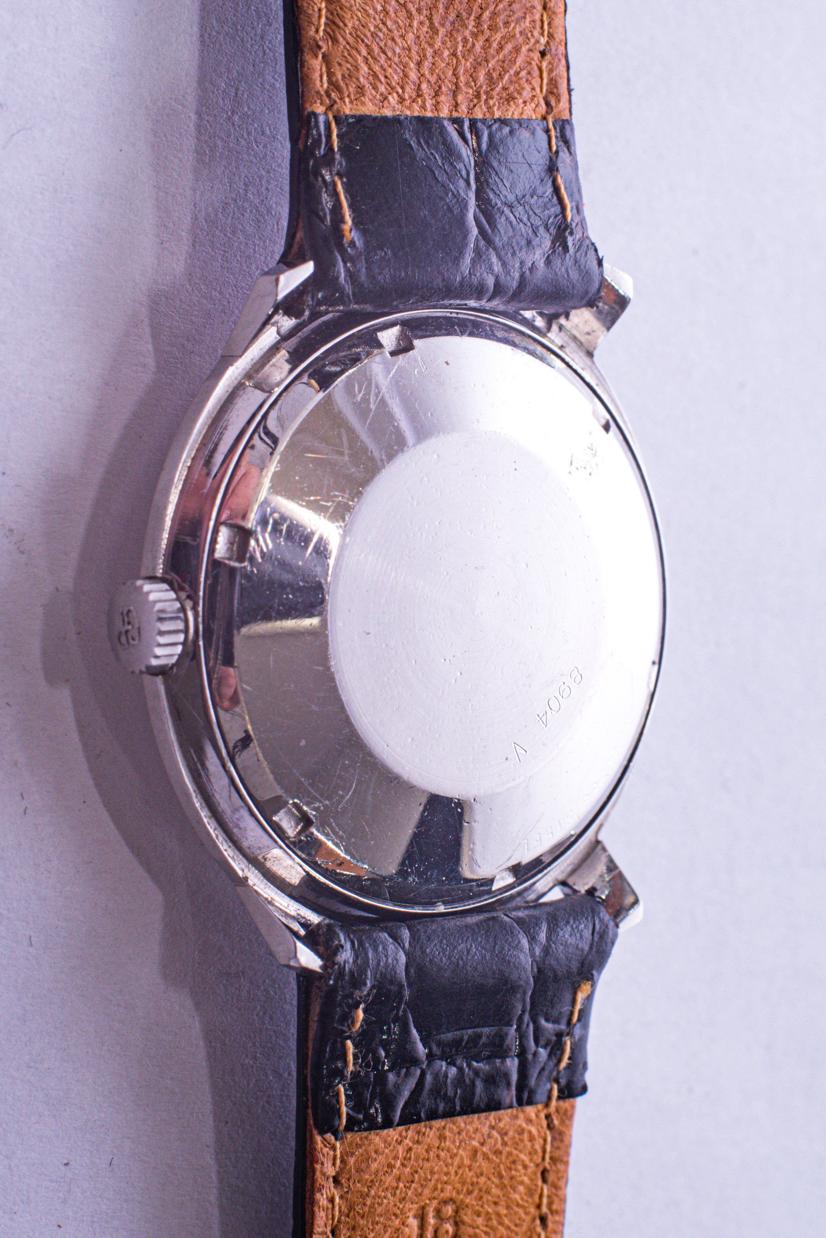 Girard Perregaux Gyromatic 2 - Counting Time Watch Purveyors